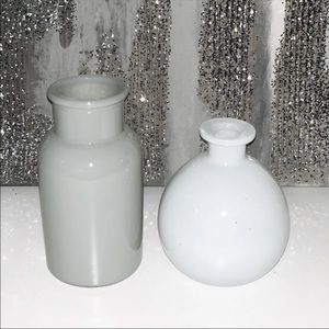 HOME DECOR Mini Bud Glass Vases Grey & White NWT